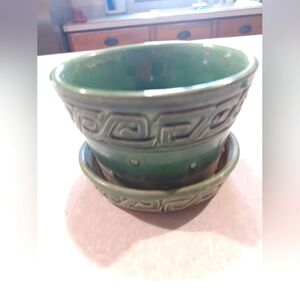 McCoy vintage green flower pot